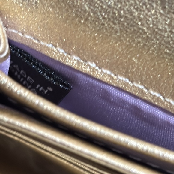 🔥🔥🔥 Coach Ashley Floral Iris Tri-Fold Wallet
Rare F44748🔥🔥🔥 - Picture 11 of 11